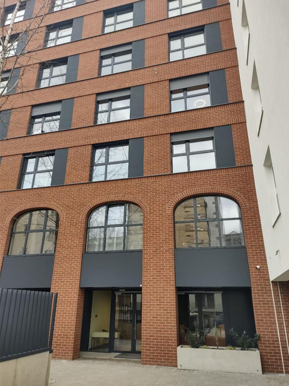 Totu Today-Plac Wolnosci 6 Apartamenty, Faktura Vat, Self Check-In ポズナン エクステリア 写真
